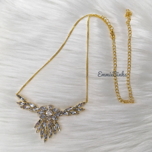 New Revolve 18 Karat Gold Plated Audrey Australian Crystal Necklace - Picture 3 of 16